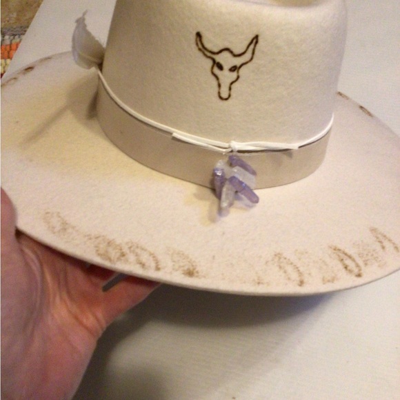 HOST PICK ! 💜🩷💜 Custom WyethXRuxpinsrags rancher - Picture 6 of 10